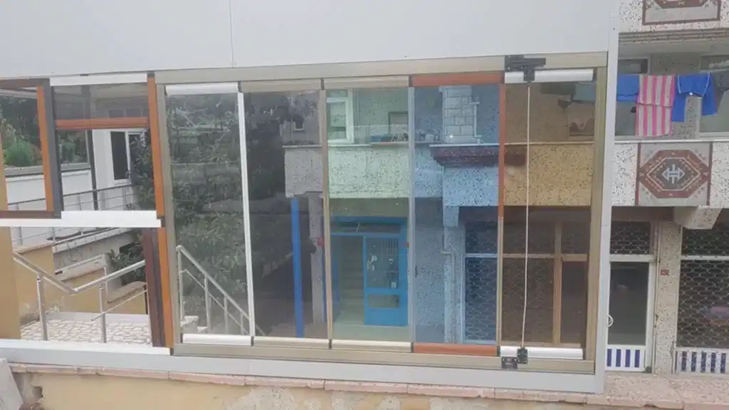 cam balkon modelleri fiyatları