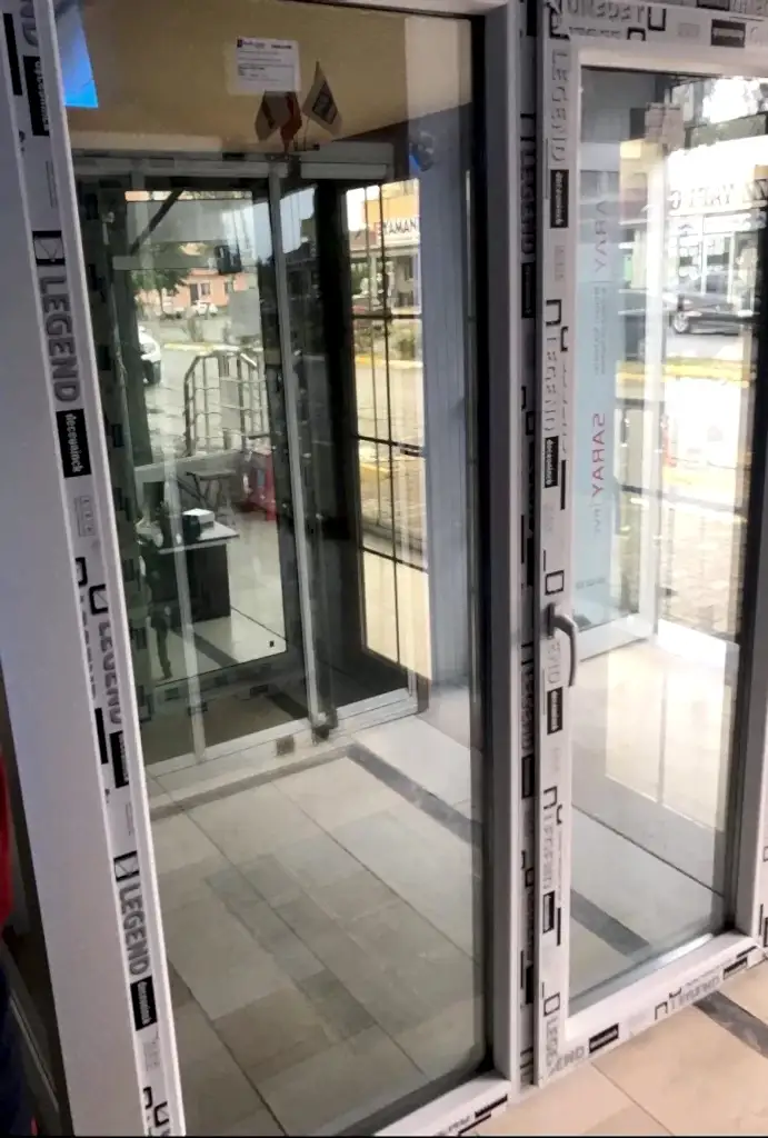 Cam Balkon Sökülür Mü?